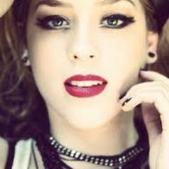 Dedicado ao grande amor pela @sophiaabrahao e pelo @MicaelBorges_ s2