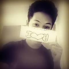 dude_ghelo's profile picture. laugh often :)