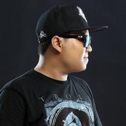 Bazzier studioさんのプロフィール画像