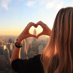 vult je TL met de leukste tweets // NF = FB tot 500 // follow~ Thank youu