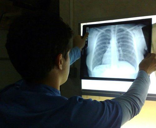 Tecnico di Radiologia medica,
Studente di scienze politiche,
Calciatore et
Tanguero.

Sogno un'atac all'altezza dei sogni che ho
