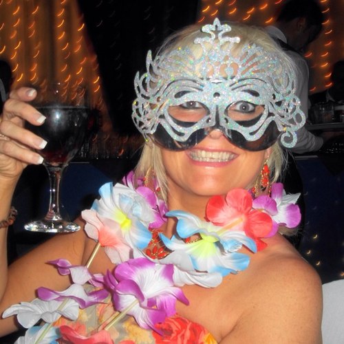 AlijGreenwood's profile picture. 