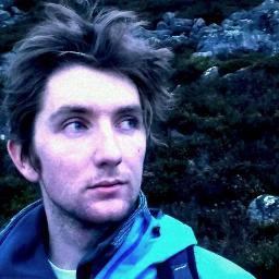 Providing bespoke large-scale online marketing solutions, fan of cheese and pickled onions. Do me a favour and check out my blog http://t.co/QTZsjm3Y