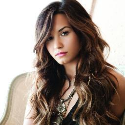 I love demi lovato s2