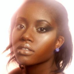 erikathomps7's profile picture. Inactive page. Follow @gogogirlfit