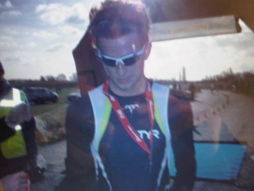 landscape gardener,own a gardening business,professional model.enjoy riding motorbikes/trackdays, roadcycling, mtb, putting myself through pain in triathlons,