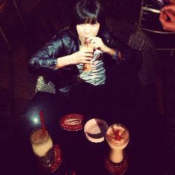 danh2911's profile picture. a female skater from Vietnam ... I was born for skateboarding and filming :) .... It's bout fun not being the best !
http://t.co/4265Kw6Z