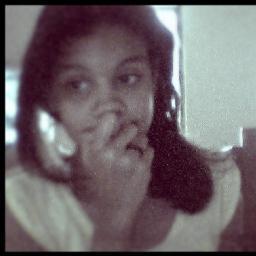 Sou feeia,curto pagode,pop,reggae & rock amo chocolate e coca-cola s2