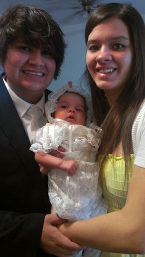 EmmyLouu1219's profile picture. 