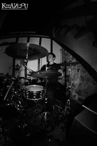 Drummer, Instagram : @loic_maze