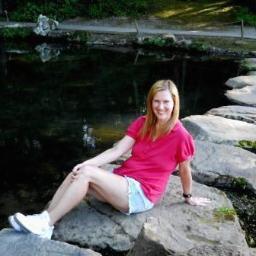Novice poetry writer now published on Booksie under MMK Webb.