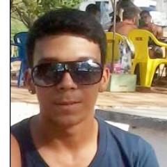 - Menbro da EQP @BiriteirosUs, dou muito valor a dançar FREE STEP, quer saber mais ?
'ADC Meu #FACE http://t.co/ZzQhofvW ;D '