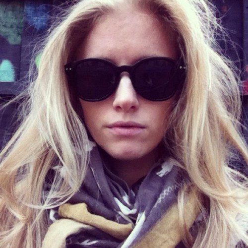 IselinSkogli's profile picture. Fashion PR living in London -  Daydreaming about starring in a Prince music video and live somewhere warm.