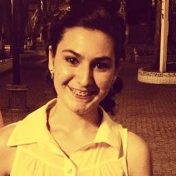 Não tenho tempo pra mais nada, ser feliz me consome muito.