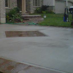 owner of Unique Custom Concrete