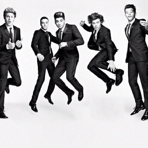 Hey! I'm a Directioner! Please follow me! *-* Love u! Xx