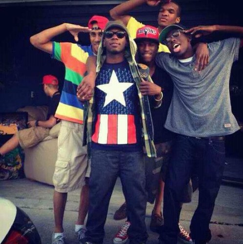 SuitUp5's profile picture. #TeamSuitUp follow us snd support us (*_*)7