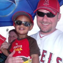 Founder / CEO Aigis Technologies. California transplant but an Angel fan to the core.