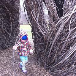 Little Creatures produces imaginative live action films about young children's adventures in the natural world.