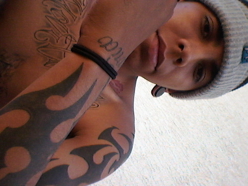 I smoke,I party and I know u do too?