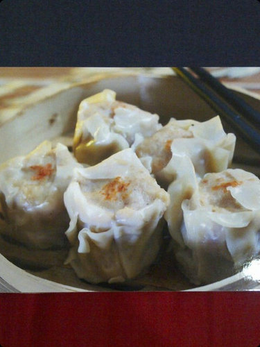 Menerima pesanan siomay (ayam) dan bakso tahu (ayam+ikan) @3500/bj..rasa maknyuuss..sdh termasuk sambal asli racikan sendiri..dijamin HALAL..BUKTIKAN rasanya^^