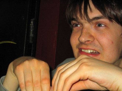 davidrhyslewis's profile picture. Flapdawdron. He/him. 🍉