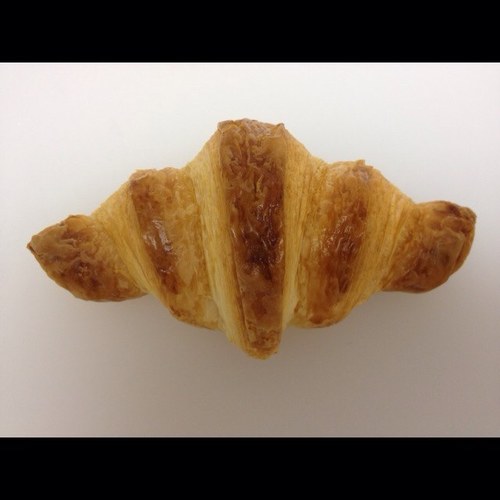 bakeryfeve's profile picture. ○営業時間 11時〜19時（売切れた場合終了） 定休日 毎週月・火・水曜日 柏駅東口より線路沿いに南柏方面へ 第3駐輪場向かい