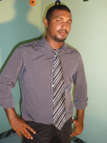 Im a simple man. Support to Maldivian Democratic Party (MDP)