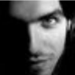 Αξιζει φιλε να υπαρχεις για ενα ονειρο κι ας ειναι η φωτια του να σε καψει.......