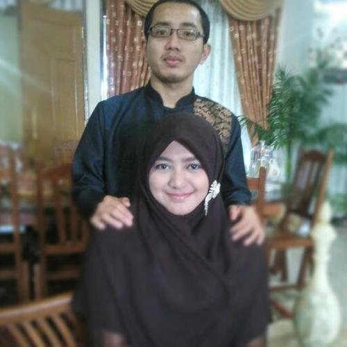 sitihalimahhh's profile picture. Enterpreneur | Writer | Housewife | Bachelor of Informatics Engineering| Master of Business Administration