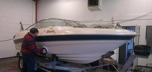 Bootcoating's profile picture. Wie wil het nou niet. Met een schone boot het hele jaar door. Bel mij voor makkelijk onderhoud voor een schone boot.