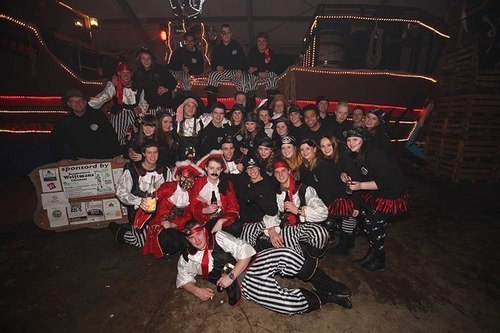 C.V R.A.A.K udenhout! (Rammelt aan alle kanten)