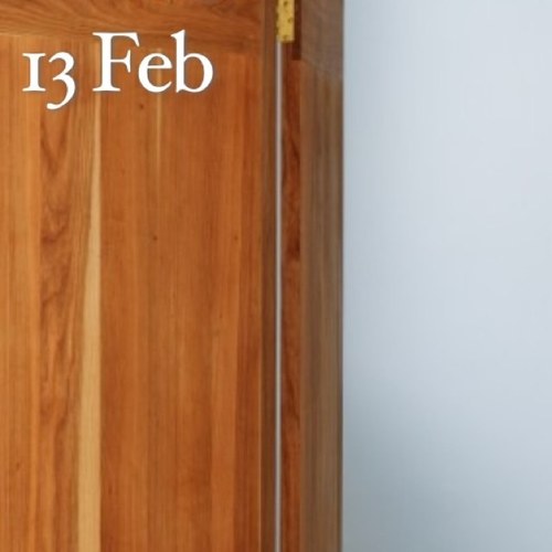 ContArtBlogs's profile picture. Why remember to visit separate contemporary art blogs, when you can check them all at once? While eating oysters? At the beach?