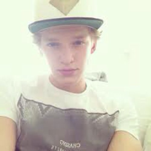 Future Simpson ❤ Nice to meet you! Toronto Cody Updates. Don't you just love the word SHAKA? I do I can say it all day. SHAKA SHAKA SHAKA SHAKA