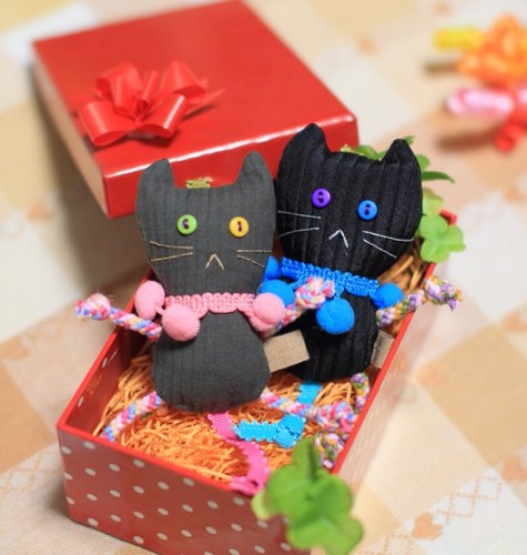 山形、宮城、新潟で猫カフェを運営しているグループ「ねこコレ」。今回オリジナルブランド「毎年、猫年。」をプロデュース。猫/ねこ/yamagata/cafe/山形/猫グッズ/ねこグッズ/キャットタワー/猫じゃらし　