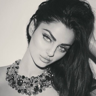 ‏‏‏‏‏‏‏ماانيبّ ندماانن علىئ !'كل ممَ ː فاات .. ااخذتّ من حلو الزماانن ۈ رديّہ هَ !هااذي حيااتي عشتھاا كيففَ ماا جاات،آآخذ من اايااميّ ۈ اارد ː ﺎلعطيّهہ ه♥♥♥