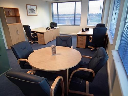 Flexible Business Space! Whether your looking for an office or commercial warehouse space look no further than Fitzwilliam House @ the store room