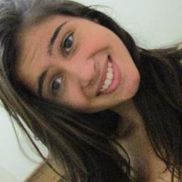 Seja você mesma e foda-se o que os outros pensam ..