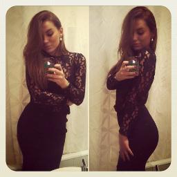 Heyy .Follow me and I'll follow you back xx #ForeverYoung