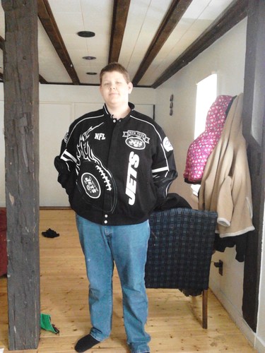 johngarofalo93's profile picture. follow for follow. im a male in high-school 100% real