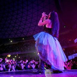 DamyLee98's profile picture. soy evfan, me encanta el rock, no creo que te interese nada mas de mi xd adios c: