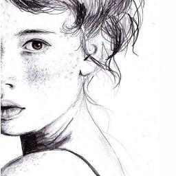 Sono  un'inguaribile romantica. Un'innamorata cronica. E adoro i paragoni assurdi. 
Su facebook: http://t.co/LGFpaMiG