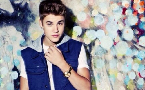 I'm a biggest fan of justin bieber i'm  meet him soon 
i'm in love with you justin 
just press my follow button please
