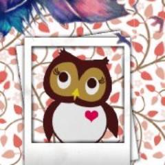 Hello, I'm Portuguese. I love One Direction, Selena, Demi, Taylor and Justin..I love to enjoy my life and I'm very happy! :D
 Follow me I follow back xx