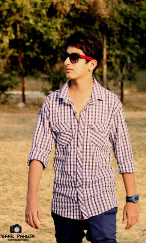 Student 8889727073