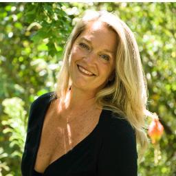 Sacred Sexuality Educator - http://t.co/8LlK71LTz8, Author, CEO-LLL Media Group, Video - IPTV dev, Mom, Lover
