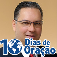 Pastor Adventista, casado com Claudia e pai da Emilly e do Gabriel