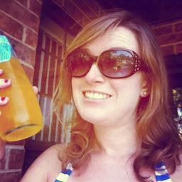 jeannemkl's profile picture. Vaguely sarcastic and witty, and ready for adventure