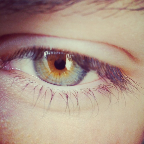 Roman_Titou's profile picture. Passe le bedo, l'inspi vient pas du ghetto. Le Binôme.