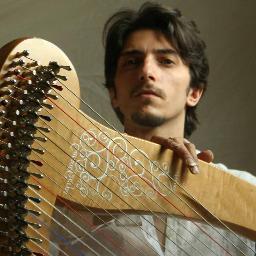 celtic harp, in the old and the new way. and in the next.
director of the Celtic Harp Orchestra (http://t.co/uxhXW2NOPI)